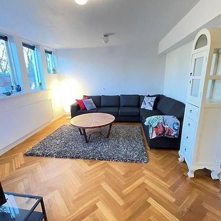 Cozy Centrally Located Apartment In Рейкьявик Экстерьер фото