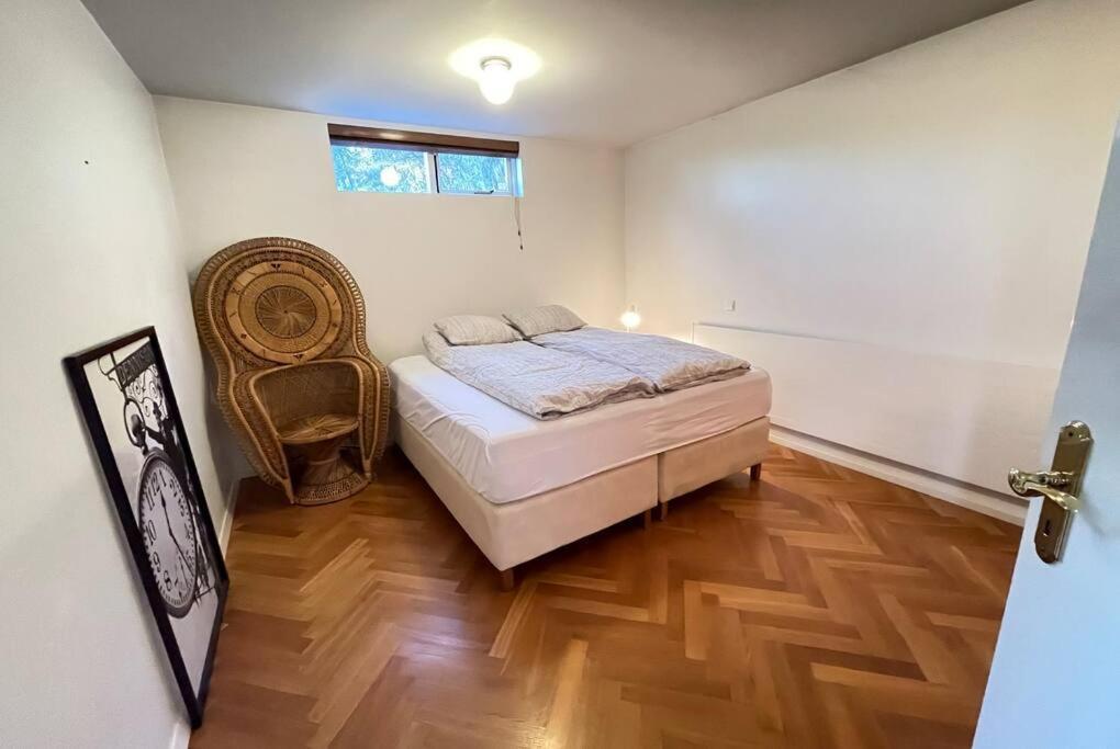 Cozy Centrally Located Apartment In Рейкьявик Экстерьер фото