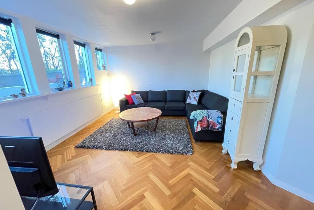Cozy Centrally Located Apartment In Рейкьявик Экстерьер фото
